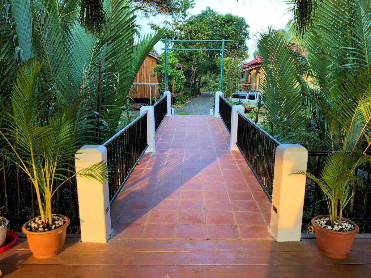 Green Mango Bungalows Кампот Экстерьер фото